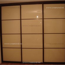  Шкафы-купе Двери Interio "венге" , декорирование - стекло цветное Lacobel 1014