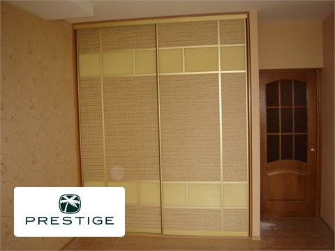 Sliding door wardrobesMirror sliding door wardrobe for the bedroom