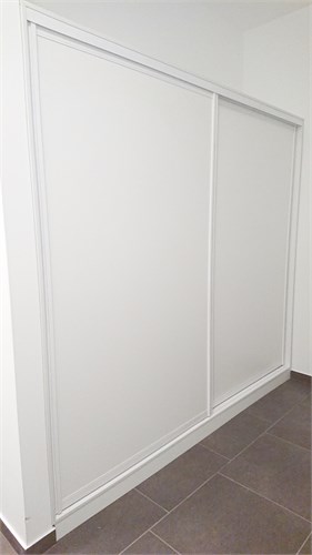 Sliding door wardrobesNo name