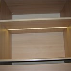 Встроенная LED-подсветка полки