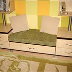  Мебель для детской Детская. Удобный диванчик совмещен с тумбочками