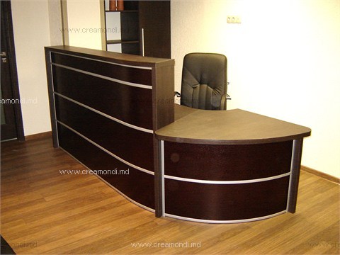 Мебель для работыСтол администратора.